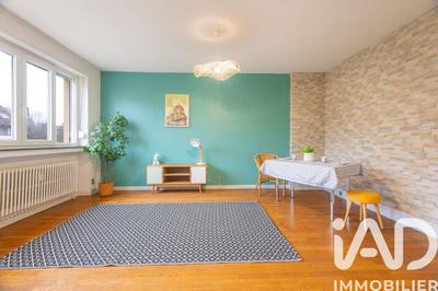 Appartement - 70 m² - 4 pièces