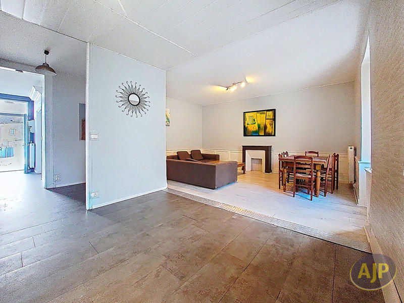 Maison - 138 m² - 6 pièces