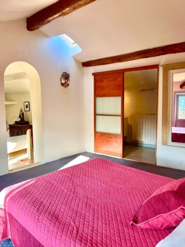 Maison de village - 300 m² - 10 pièces