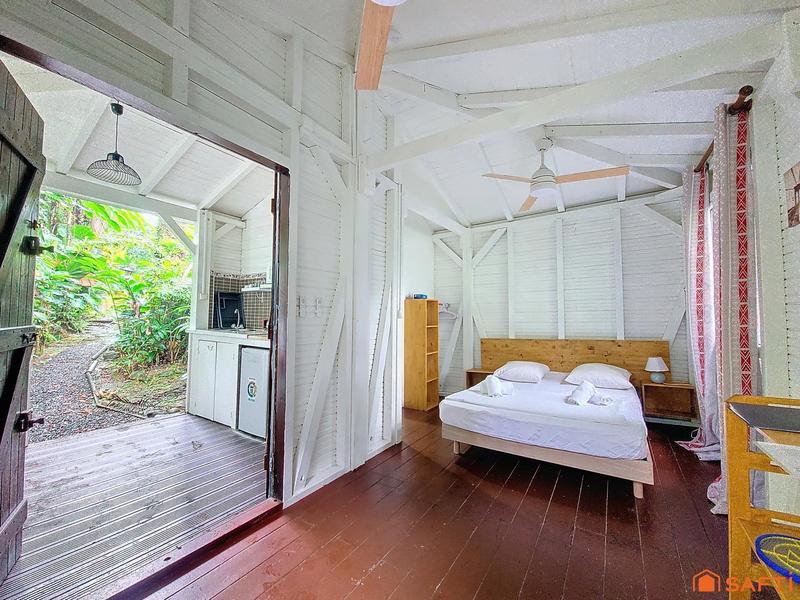 Local commercial - 700 m² - 19 pièces