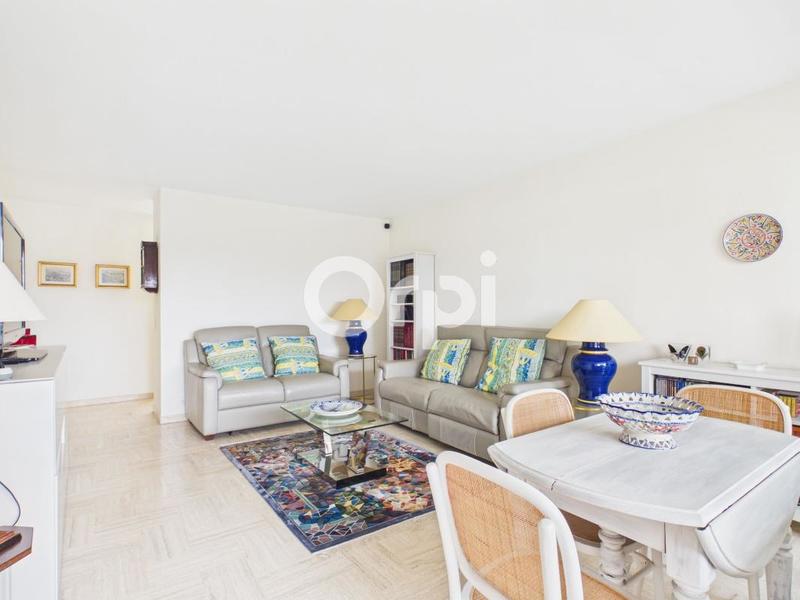 Appartement - 87 m² - 4 pièces