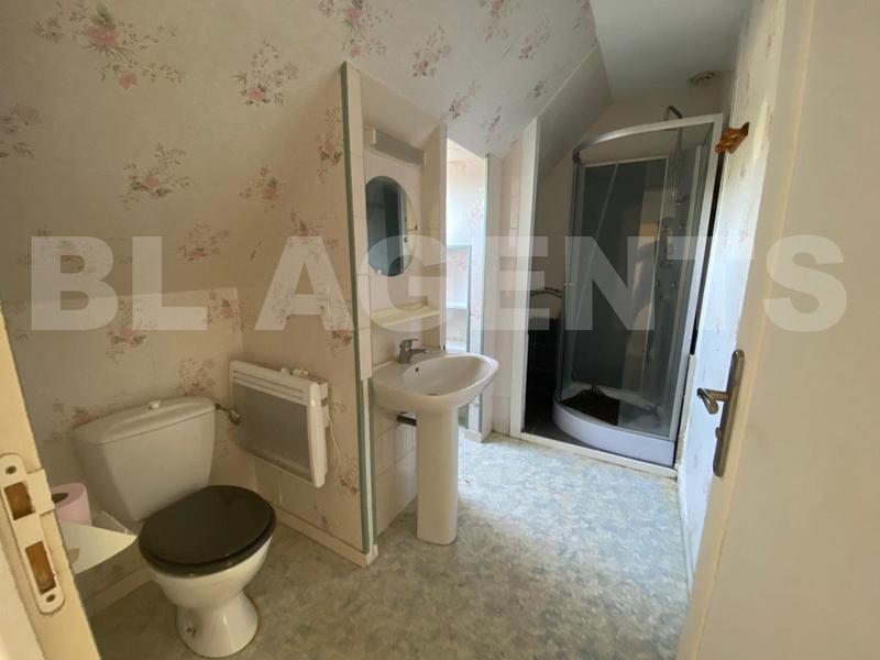 Pavillon - 134 m² - 7 pièces