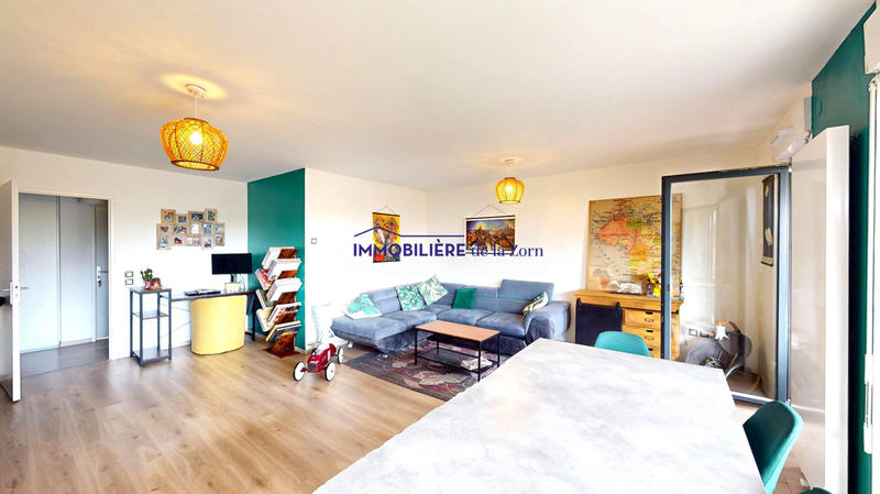 Appartement - 80 m² - 4 pièces