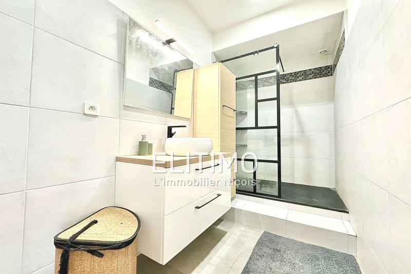 Appartement - 49 m² - 2 pièces