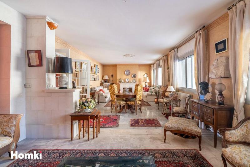 Appartement - 143 m² - 4 pièces