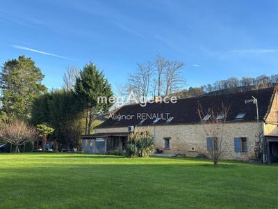 Maison de campagne - 360 m² - 13 pièces