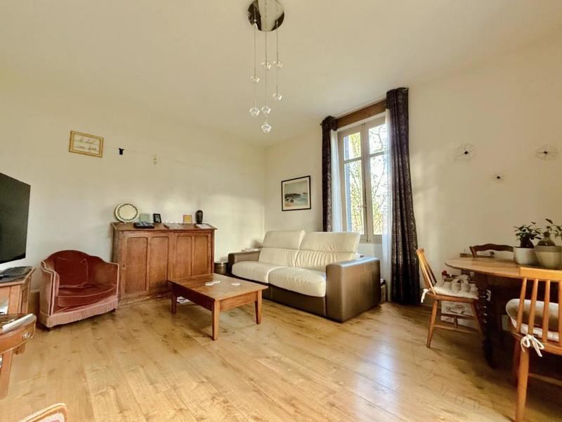 Maison ancienne - 92 m² - 3 pièces