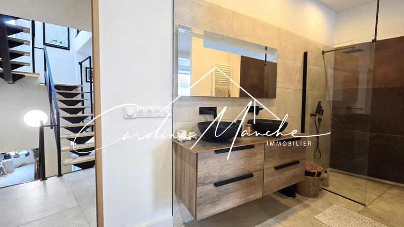 Maison de village - 215 m² - 5 pièces