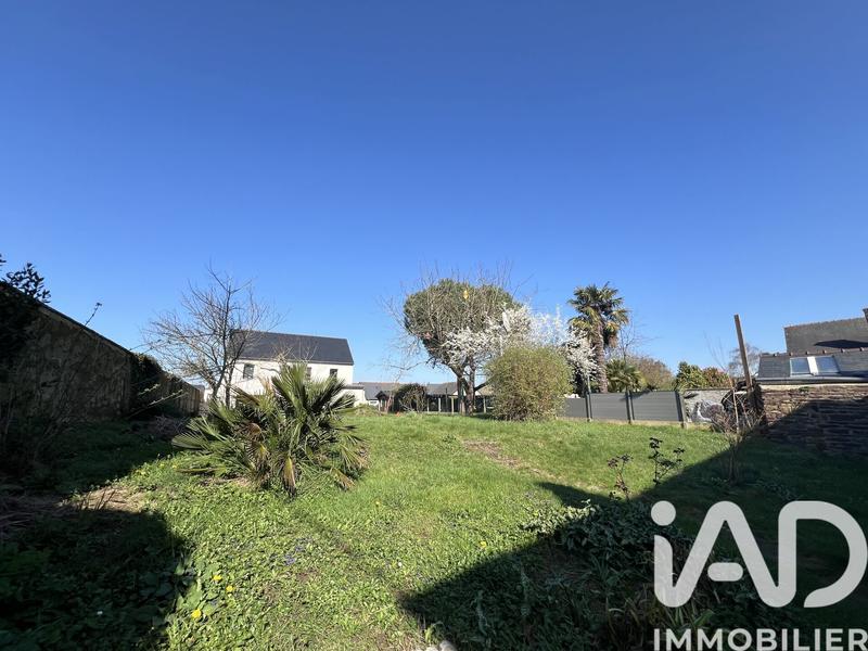 Maison - 225 m² - 10 pièces