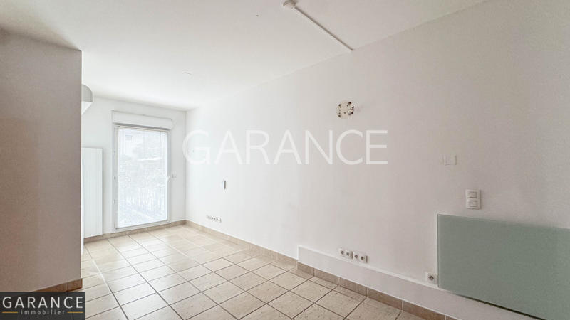 Bureau - 100 m² - 4 pièces