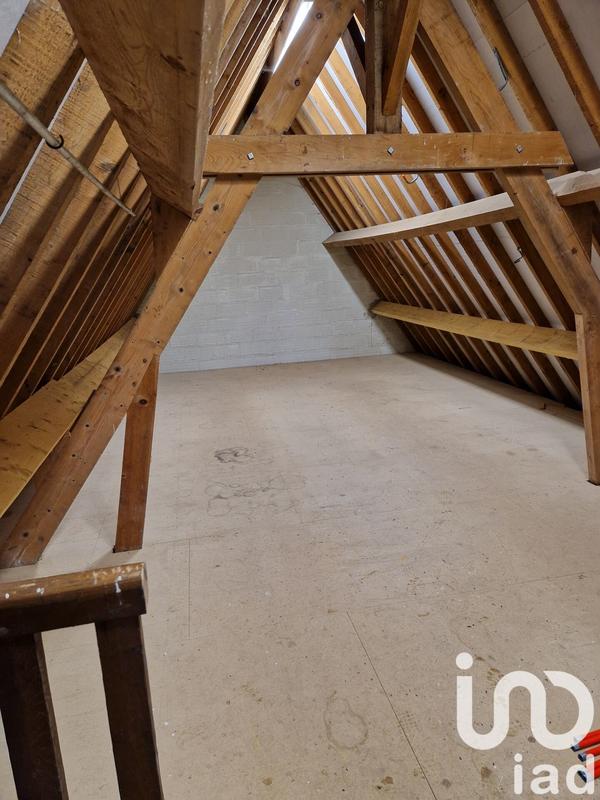 Maison - 212 m² - 7 pièces