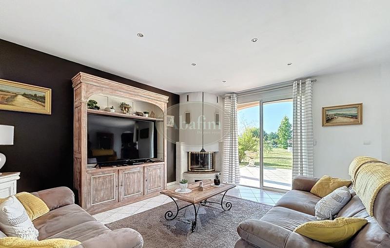 Maison - 145 m² - 5 pièces