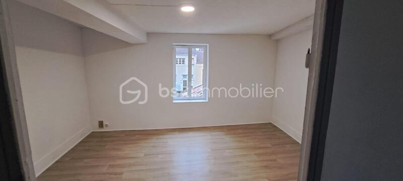 Immeuble - 318 m² - 12 pièces