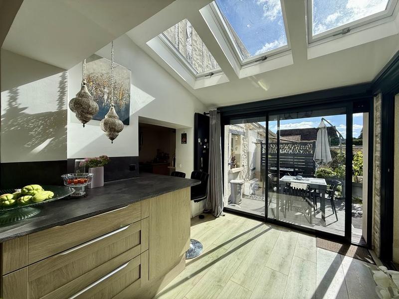 Maison de ville - 237 m² - 8 pièces