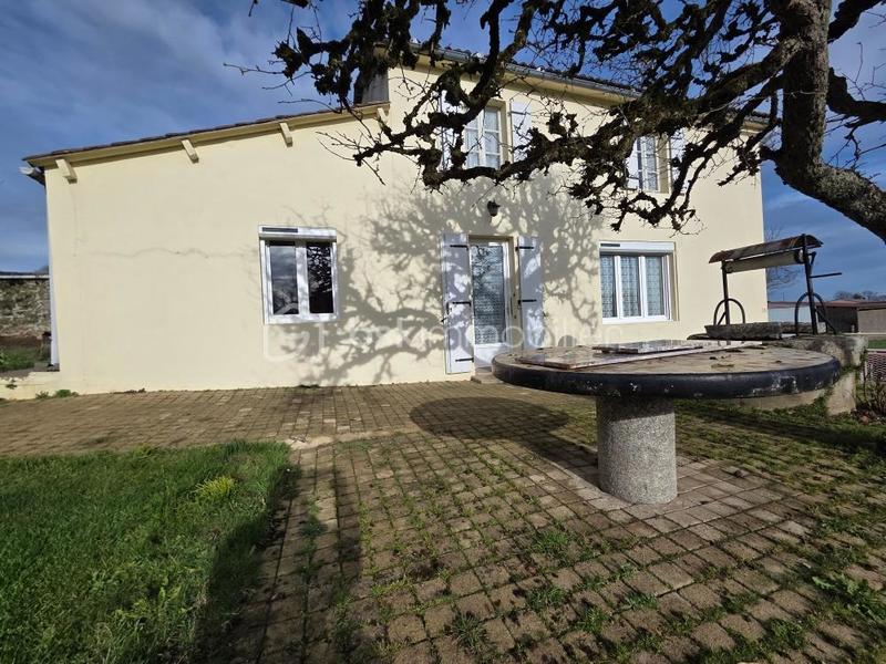 Maison de village - 120 m² - 4 pièces