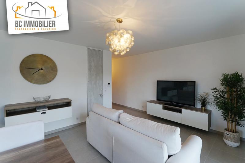 Appartement - 65 m² - 3 pièces