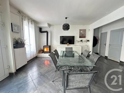 Maison - 125 m² - 6 pièces