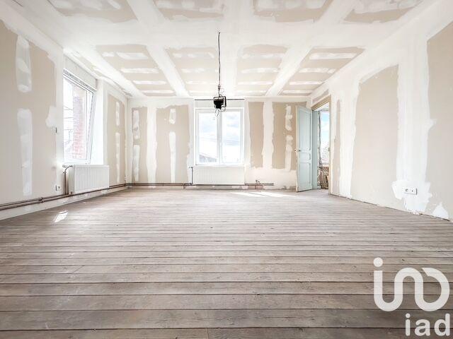 Maison - 200 m² - 5 pièces