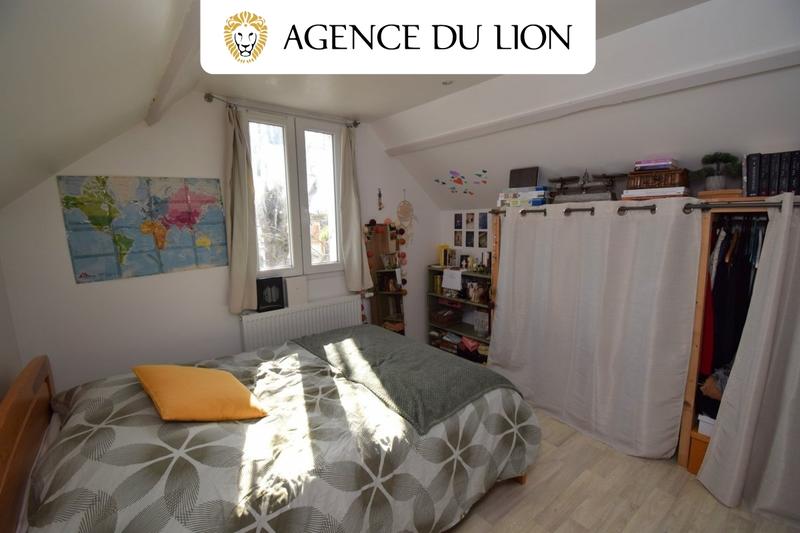 Maison - 162 m² - 7 pièces