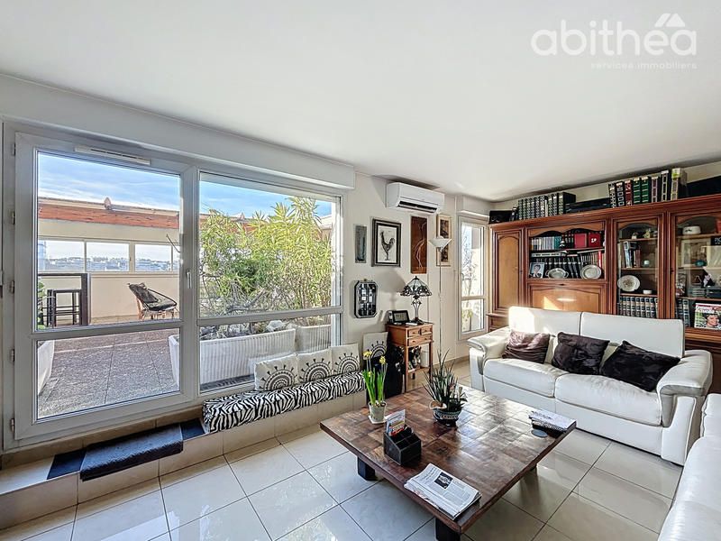 Appartement - 81 m² - 4 pièces