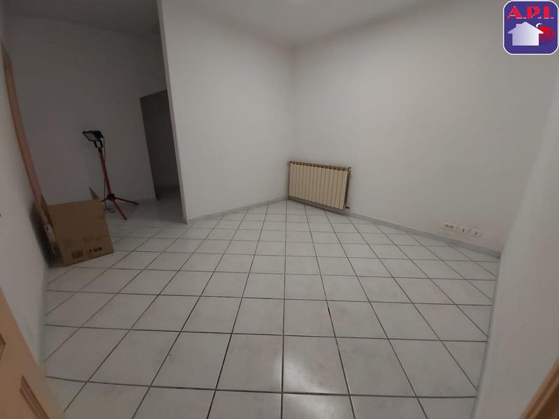 Bureau - 112 m² - 5 pièces