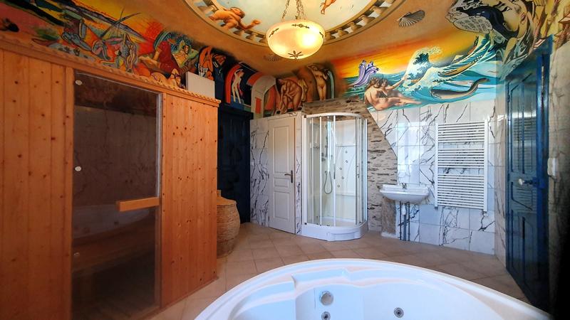 Maison - 311 m² - 9 pièces