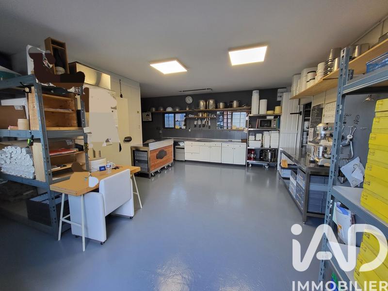 Maison - 183 m² - 8 pièces