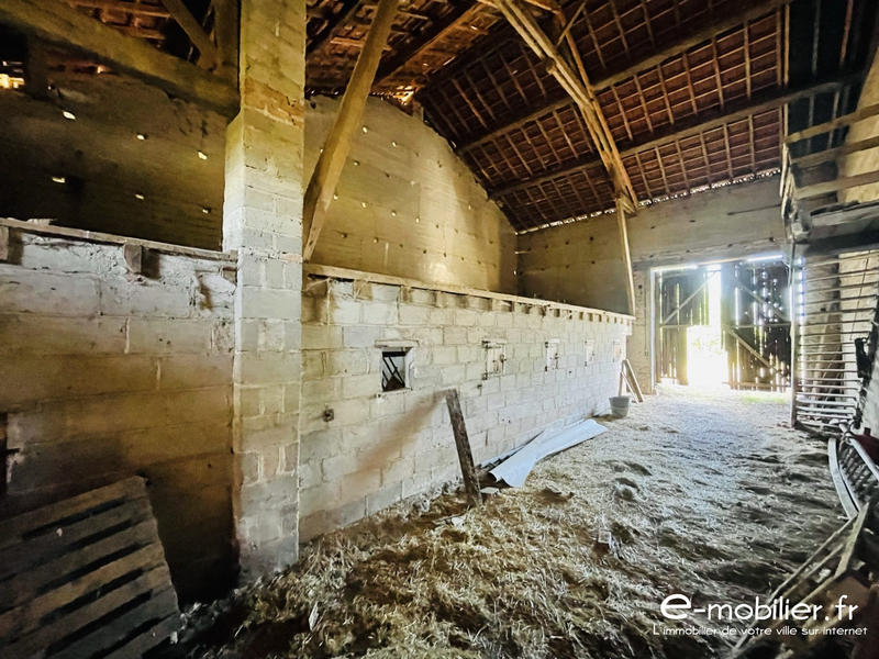 Maison ancienne - 150 m² - 2 pièces