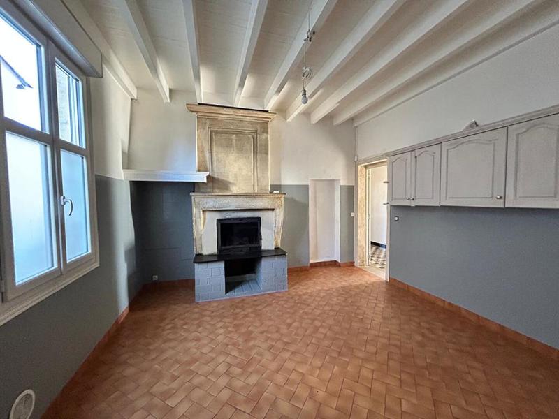 Maison - 201 m² - 7 pièces