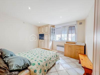 Appartement - 57 m² - 4 pièces