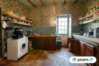 Maison ancienne - 371 m² - 4 pièces