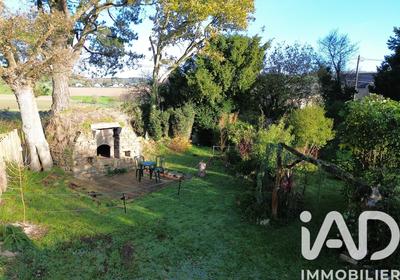 Maison - 175 m² - 7 pièces