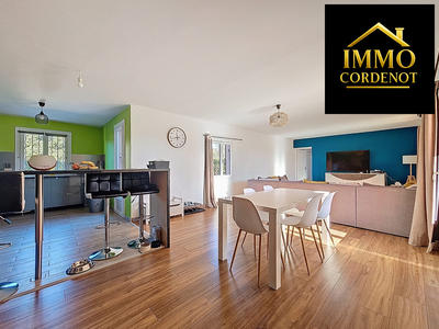 Maison - 111 m² - 4 pièces