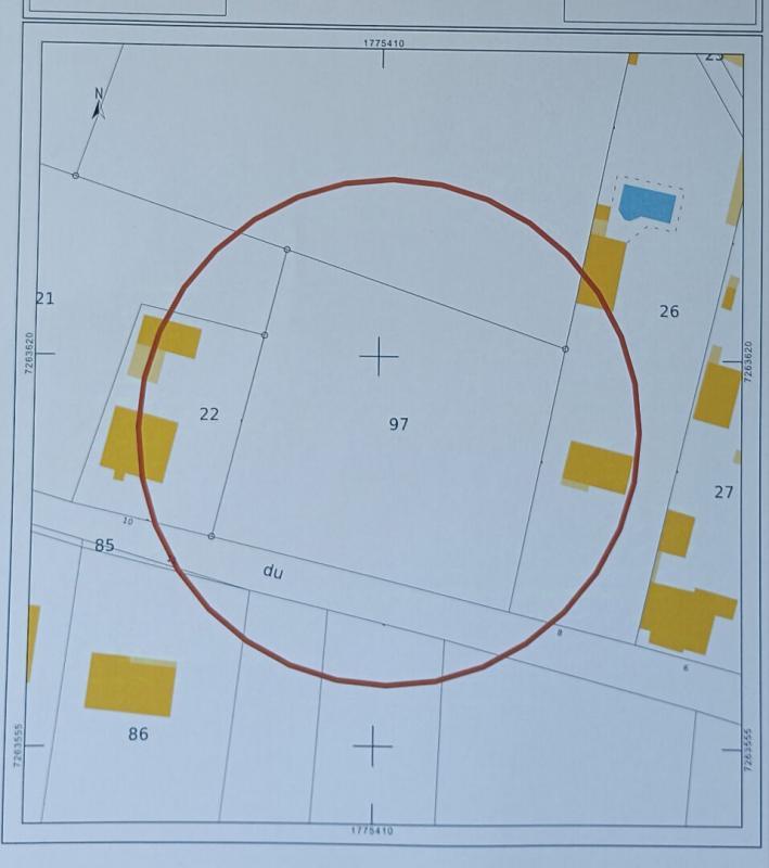 Terrain constructible - 2 439 m²