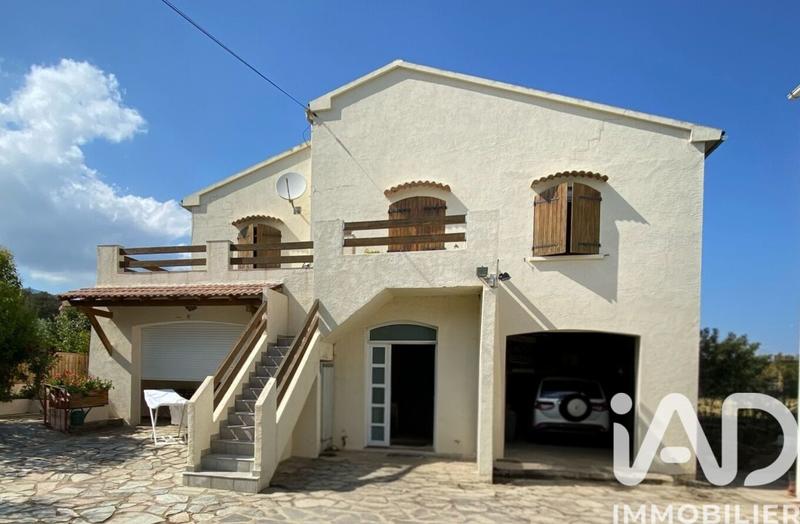 Maison - 204 m² - 9 pièces