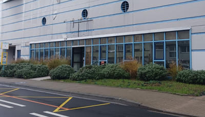 Local commercial - 326 m²