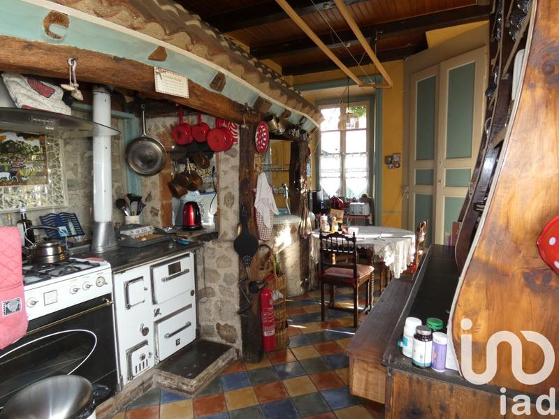 Maison de village - 300 m² - 10 pièces