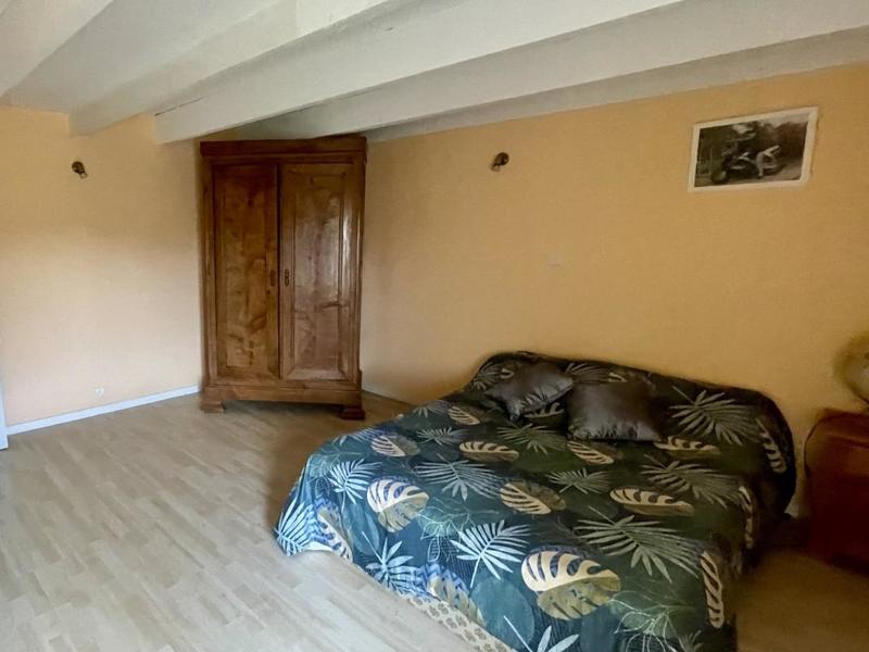 Maison - 171 m² - 8 pièces