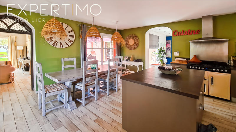 Maison - 144 m² - 5 pièces