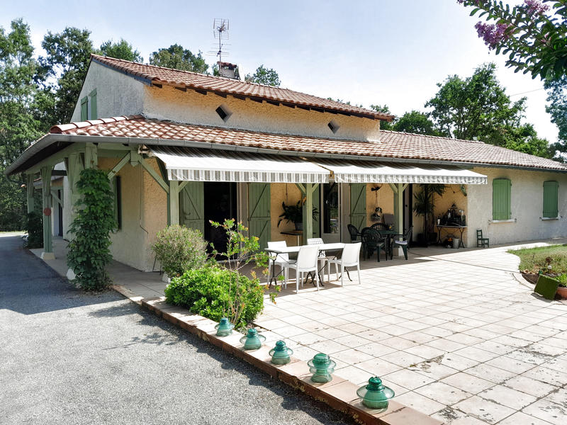 Villa - 170 m² - 6 pièces