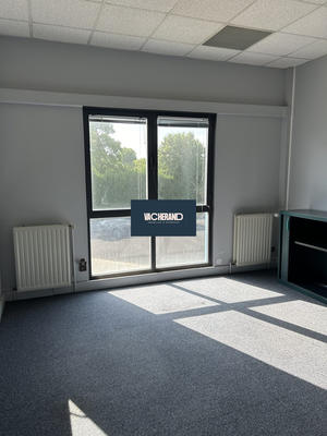 Bureau - 360 m²