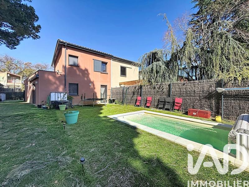 Maison - 101 m² - 4 pièces