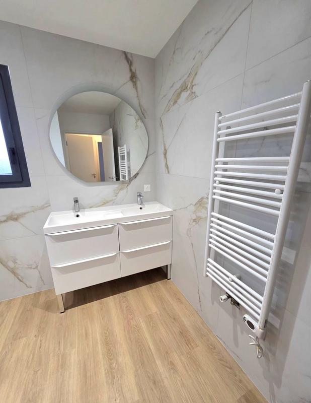 Maison contemporaine - 135 m² - 6 pièces