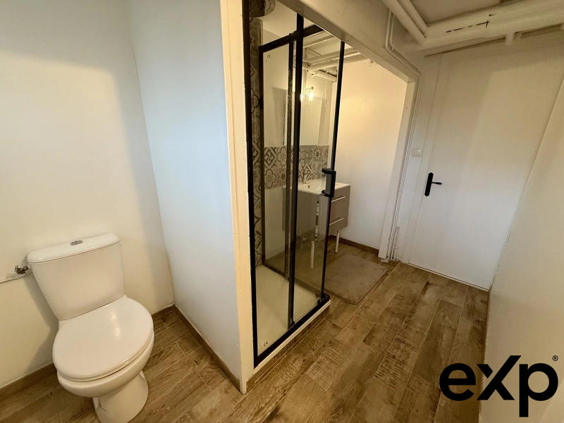 Maison - 265 m² - 12 pièces