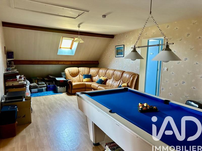 Maison - 185 m² - 8 pièces