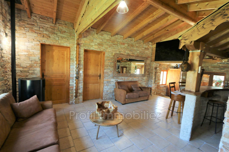 Propriété - 150 m² - 6 pièces