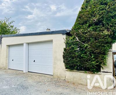 Maison - 260 m² - 7 pièces