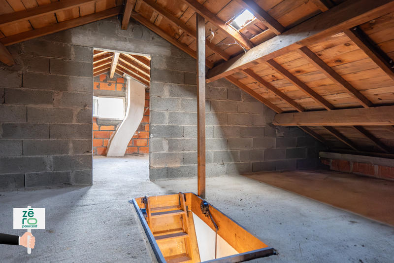 Maison - 95 m² - 5 pièces