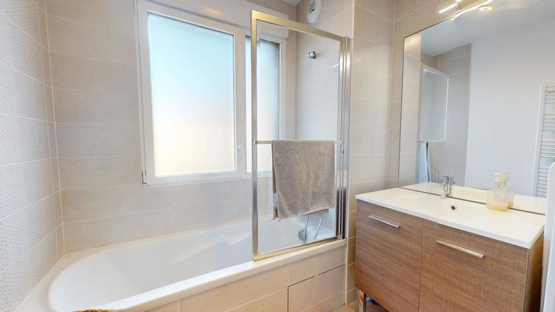 Duplex - 92 m² - 4 pièces