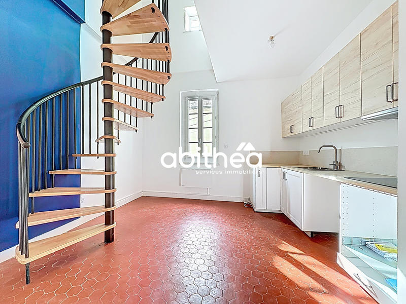 Duplex - 105 m² - 4 pièces